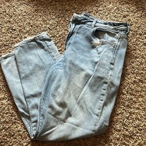 American Eagle mom jeans